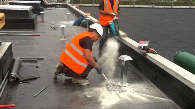 installation ligne de vie support béton