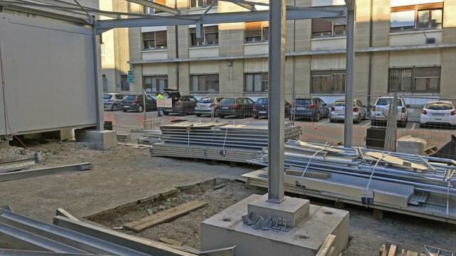 Installation auvent en cours